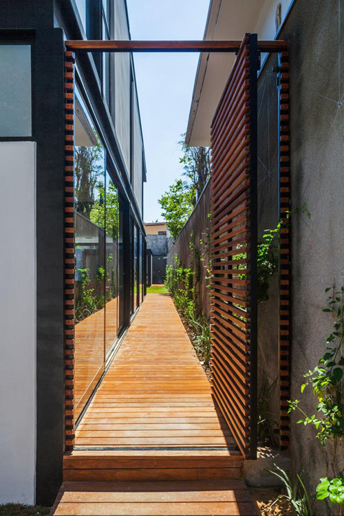 บ้านเดี่ยว 2 ชั้นหน้าแคบ