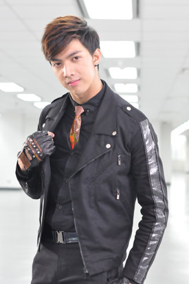 GMM  MUSIC CLOSE UP Presented 10 years of love 