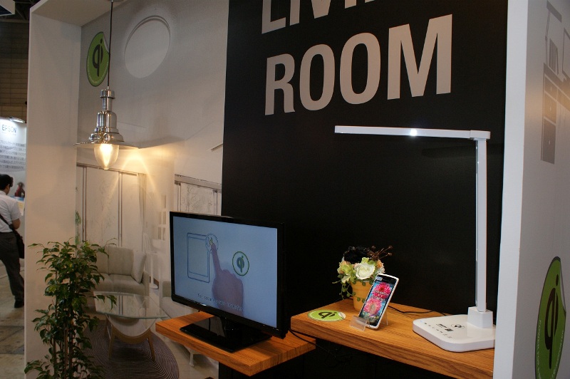 U-Way จับมือ IKEA เปิดตัวเฟอร์นิเจอร์ชาร์จแบตไร้สายได้ในตัว