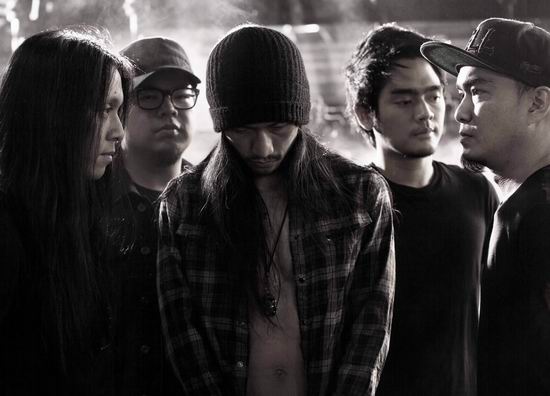 Bodyslam เรือเล็กควรออกจากฝั่ง